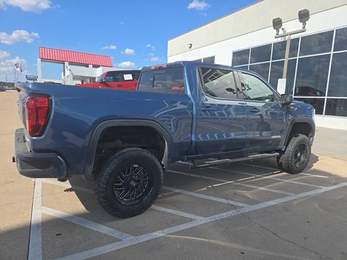 Used 2024 GMC Sierra 1500 Elevation w/ Preferred Package RWD image 7