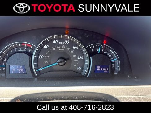 Used 2012 Toyota Camry LE FWD image 3