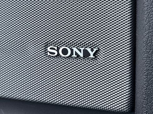 Used 2013 Ford F150 Lariat w/ Luxury Equipment Group image 17