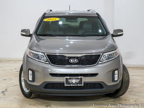 Used 2015 Kia Sorento LX AWD/4WD image 5