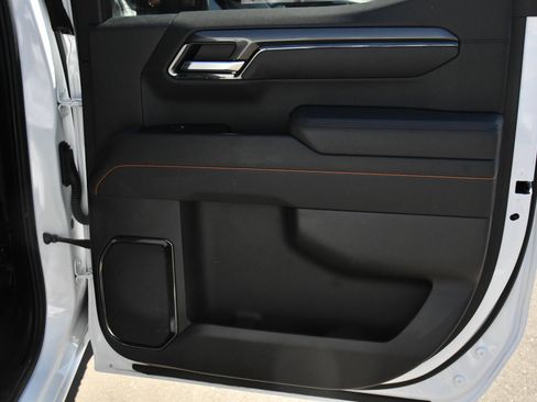 Used 2025 GMC Sierra 1500 AT4 AWD/4WD image 55