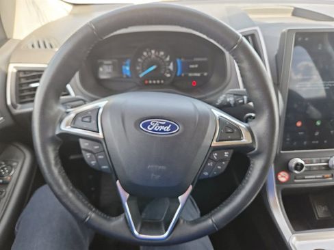 Used 2024 Ford Edge SEL AWD/4WD image 14