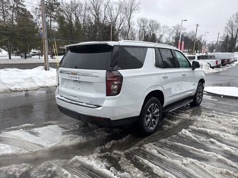 Used 2024 Chevrolet Tahoe LT w/ LT Signature Package image 6