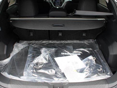 New 2025 Subaru Crosstrek 2.5i Limited w/ Popular Package #3A image 14