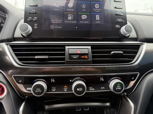 Used 2022 Honda Accord Sport Special Edition image 19