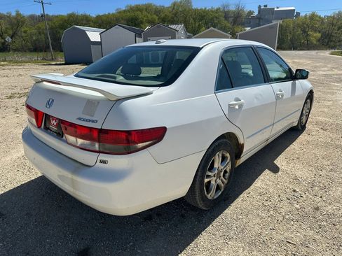 Used 2004 Honda Accord EX image 6