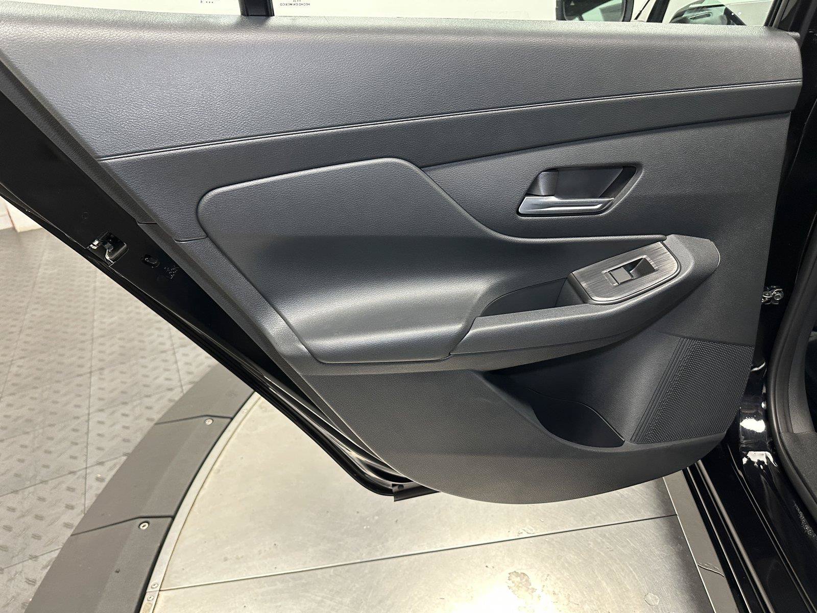 Used 2026 Nissan Sentra SR w/ Floor Mat Package FWD image 29
