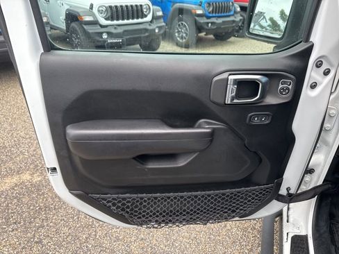 Certified 2020 Jeep Wrangler Unlimited Sport image 5