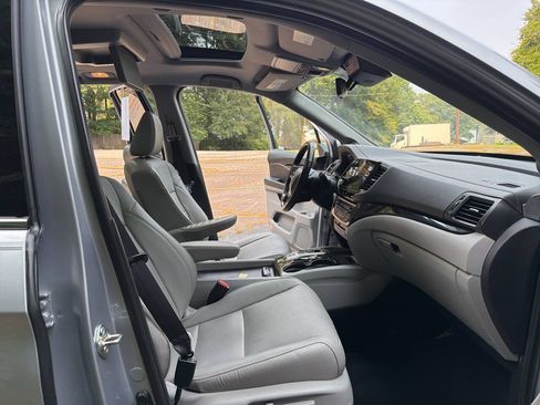 Used 2019 Honda Pilot Elite image 27