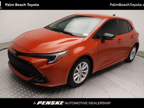 Certified 2026 Toyota Corolla SE FWD image 1