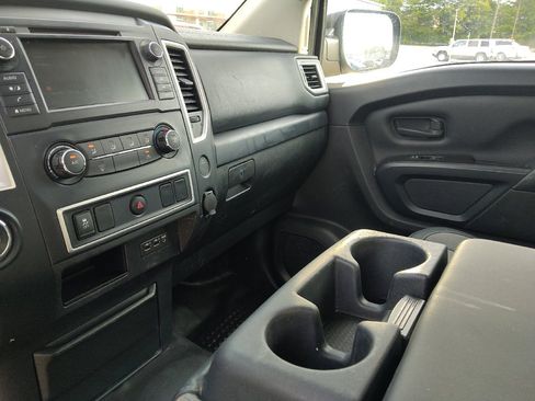 Used 2019 Nissan Titan S w/ S Utility Package RWD image 26