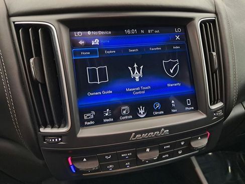 Used 2017 Maserati Levante w/ Sport Package image 15