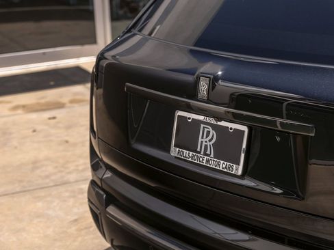 New 2026 Rolls-Royce Cullinan Black Badge AWD/4WD image 15
