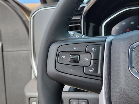 New 2025 GMC Sierra 2500 SLE image 19