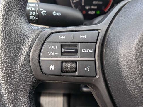 Certified 2024 Honda HR-V LX image 22