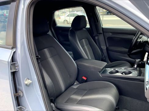 Used 2022 Honda Civic Sport image 13