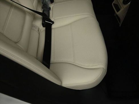 Certified 2026 Mercedes-Benz C 300 4MATIC Sedan image 26