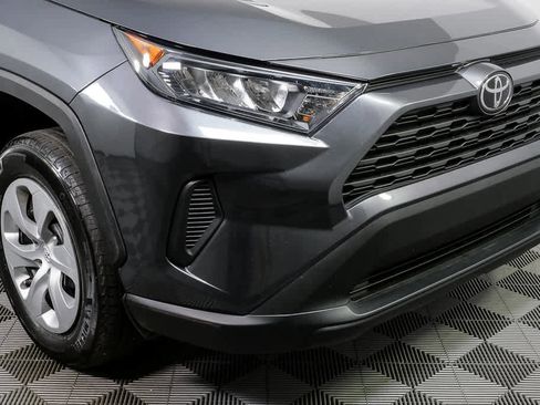 Used 2022 Toyota RAV4 LE image 34