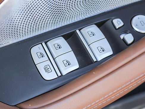 Used 2025 BMW M8 Competition w/ M Carbon Exterior Package image 20