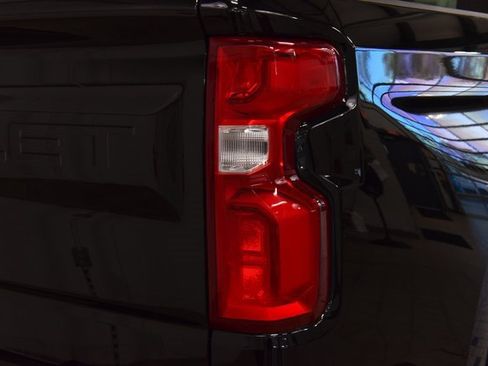 Used 2025 Chevrolet Silverado 1500 RST image 19