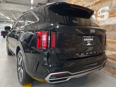Used 2021 Kia Sorento S w/ Panoramic Sunroof Package image 20