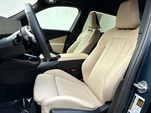 Certified 2025 BMW X3 xDrive30i w/ Premium Package image 14