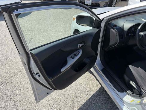 Used 2011 Toyota Corolla S FWD image 9