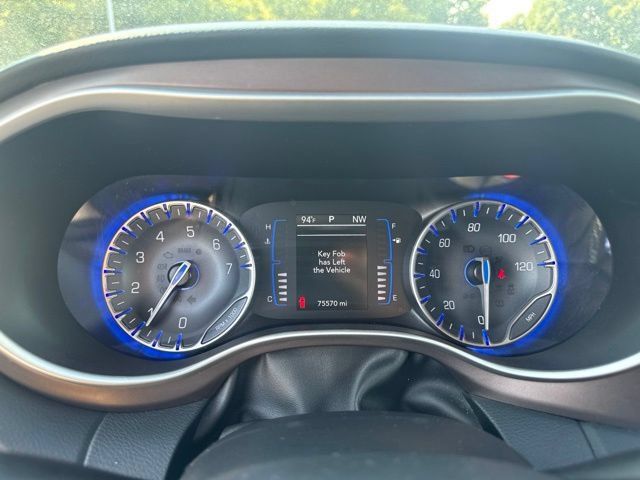 Used 2023 Chrysler Voyager LX FWD image 20