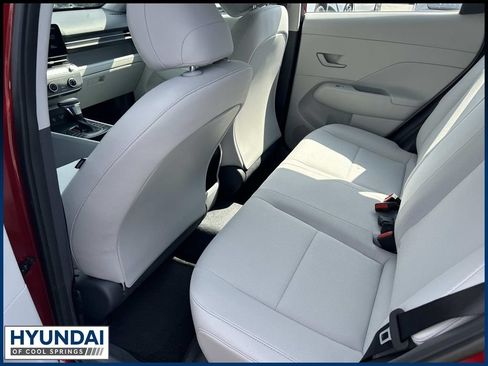 New 2027 Hyundai Kona SE FWD image 18