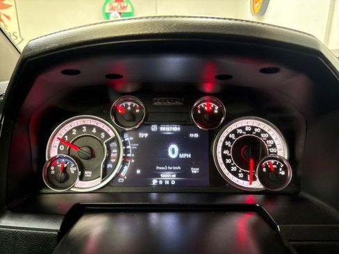 Used 2018 RAM 2500 Laramie w/ Convenience Group image 33