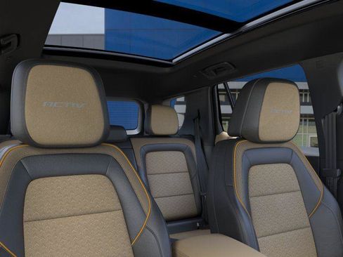 New 2026 Chevrolet Equinox ACTIV w/ Convenience Package III FWD image 24