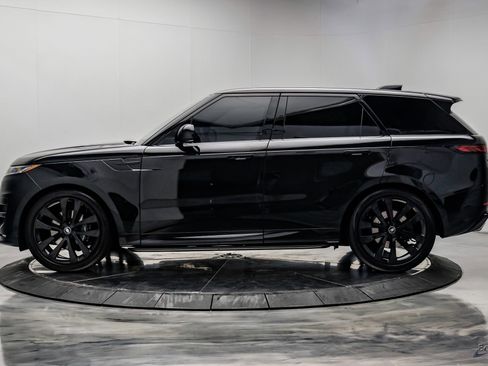 Used 2024 Land Rover Range Rover Sport Dynamic SE AWD/4WD image 6
