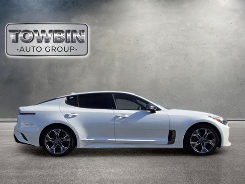 Used 2020 Kia Stinger GT-Line RWD image 3
