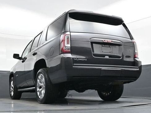 Used 2017 GMC Yukon SLT w/ Open Road Package image 32