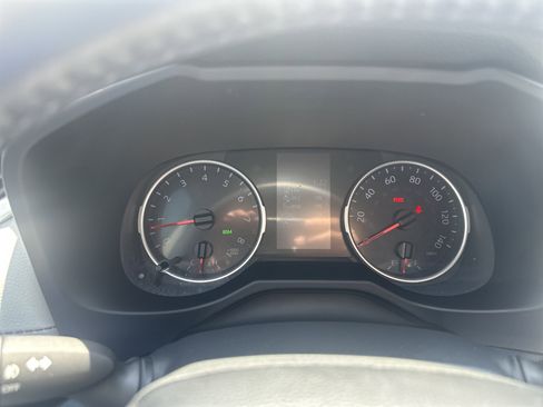 Used 2021 Toyota RAV4 XLE Premium FWD image 39