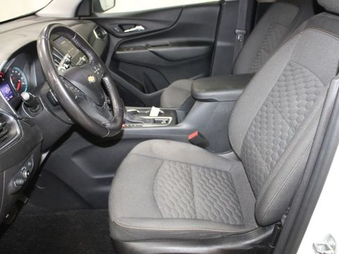 Used 2021 Chevrolet Equinox LT AWD/4WD image 13