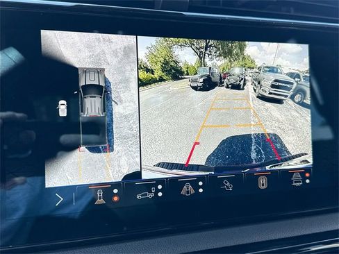 Used 2024 GMC Sierra 2500 AT4 w/ AT4 Premium Plus Package image 20