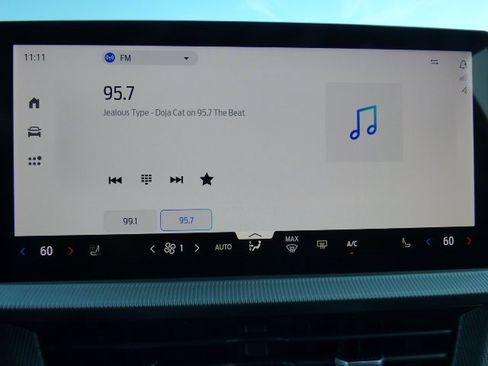 New 2026 Ford Explorer ST image 28