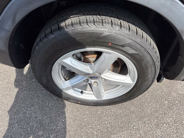 Used 2018 Ford Explorer XLT FWD image 9