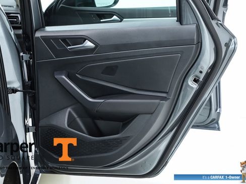 Used 2025 Volkswagen Jetta S image 30