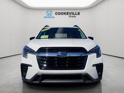 Used 2024 Subaru Ascent Limited image 3
