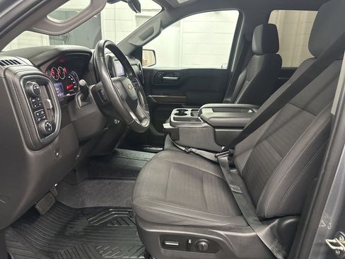 Used 2020 Chevrolet Silverado 1500 RST image 22