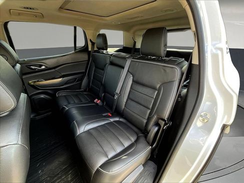 Used 2017 GMC Acadia Denali w/ Technology Package AWD/4WD image 26