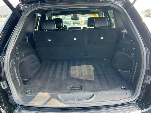 Used 2020 Jeep Grand Cherokee Limited AWD/4WD image 39