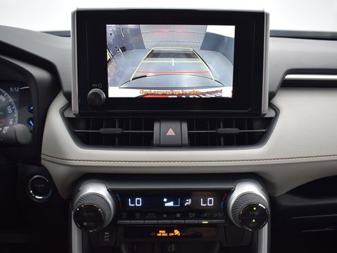 Used 2025 Toyota RAV4 XLE image 15