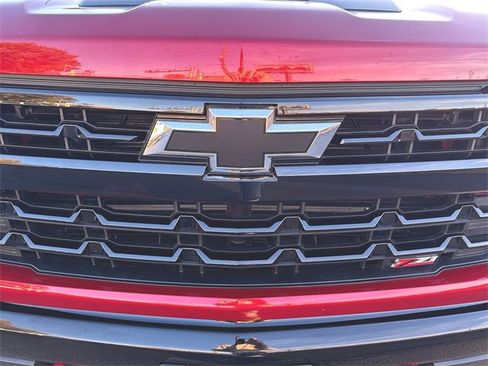 Certified 2024 Chevrolet Silverado 1500 LT Trail Boss w/ Convenience Package II image 33