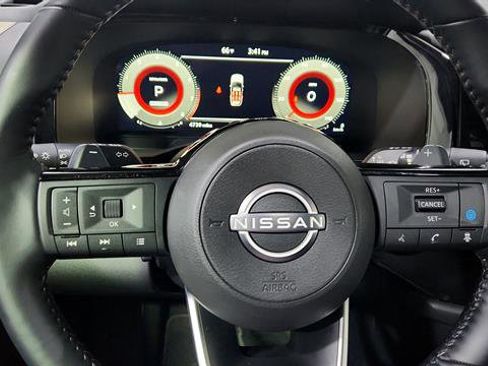 Certified 2025 Nissan Pathfinder Platinum w/ Cargo Package image 16