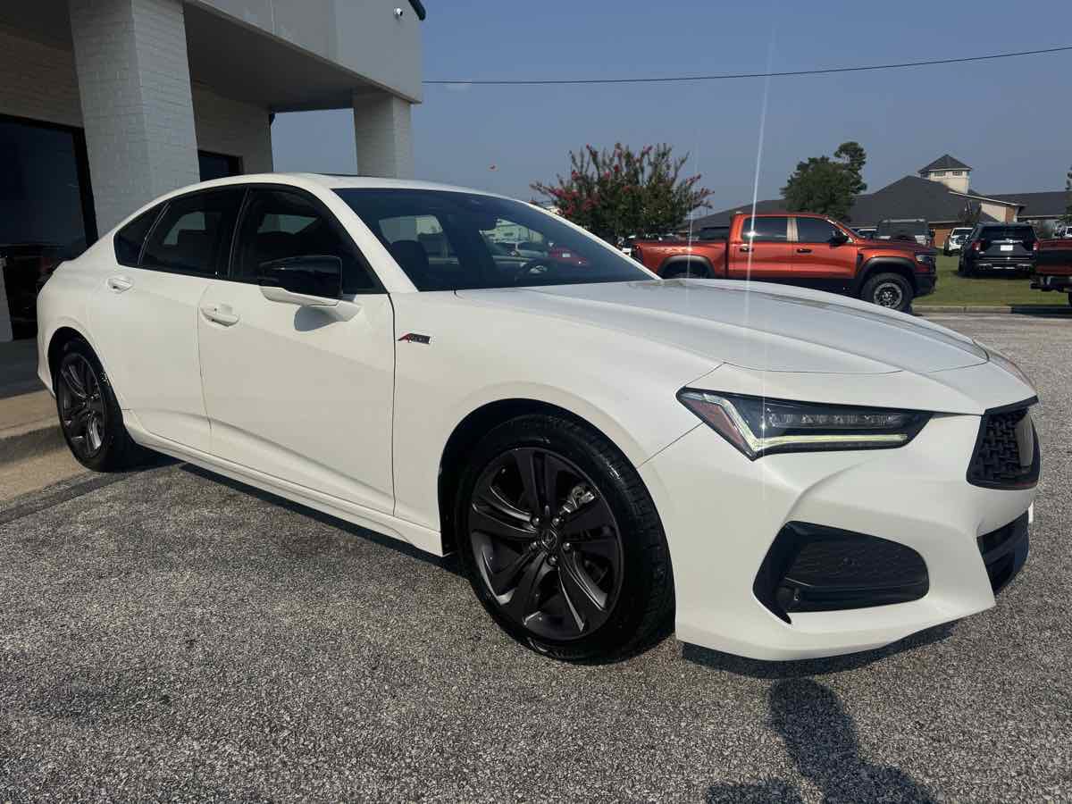 Used 2023 Acura TLX w/ A-SPEC Package FWD image 4