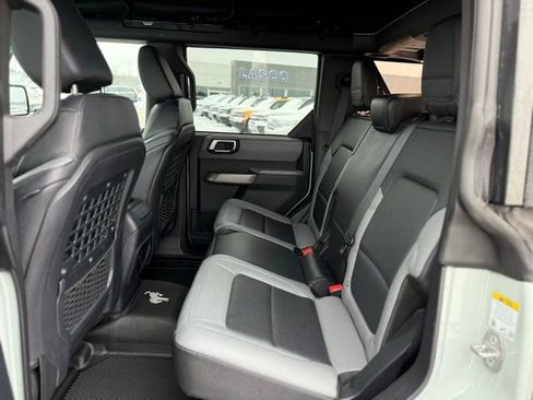 Used 2023 Ford Bronco Black Diamond image 14