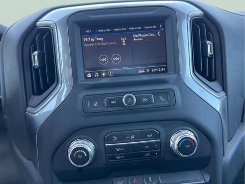 Used 2022 GMC Sierra 2500 Pro w/ Gooseneck/5TH Wheel Package image 26